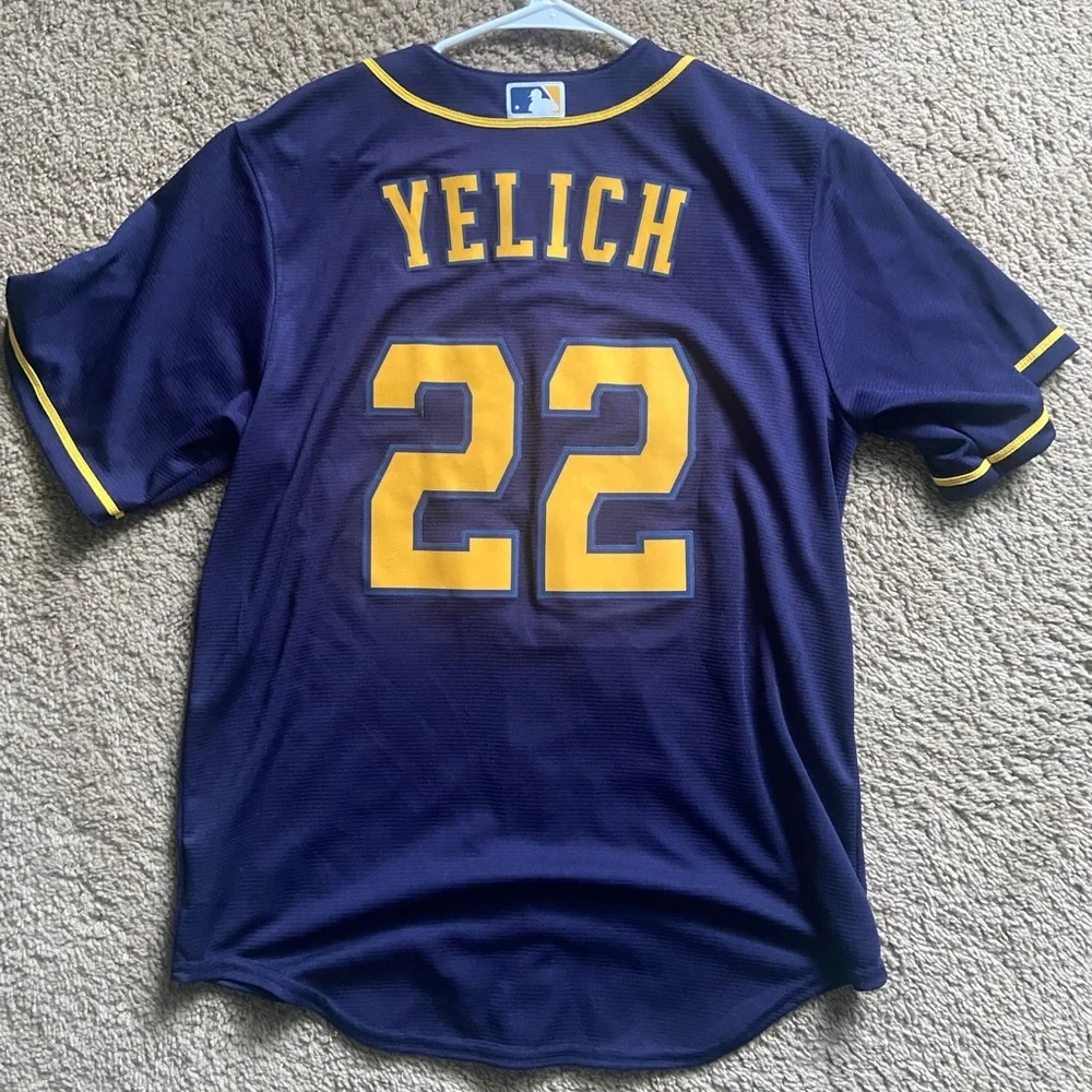 Nike Milwaukee Brewers jersey - Picture 2 of 3